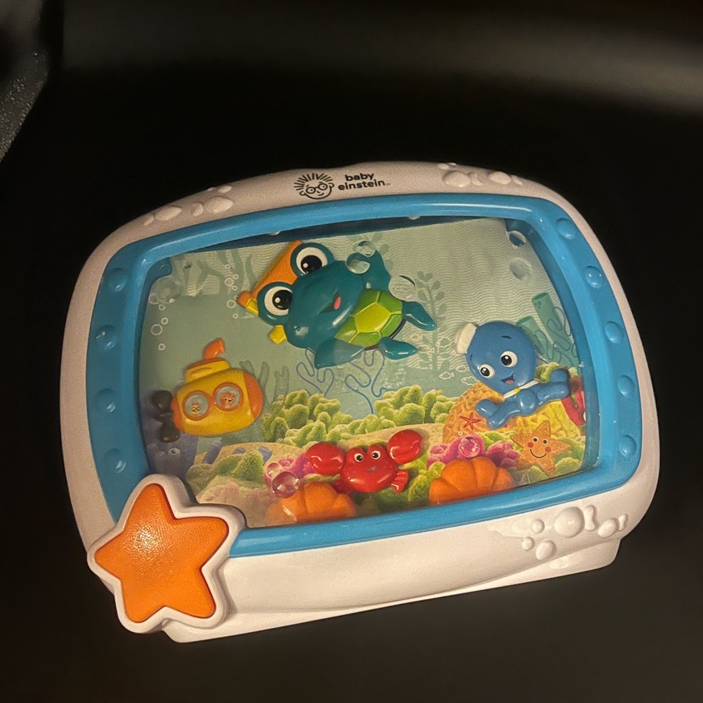 Baby Einstein Sea Dreams Soother Musical Crib Toy & Sound Machine Aquarium - Picture 13 of 15